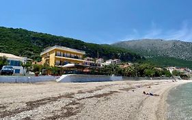 Riviera Hotel